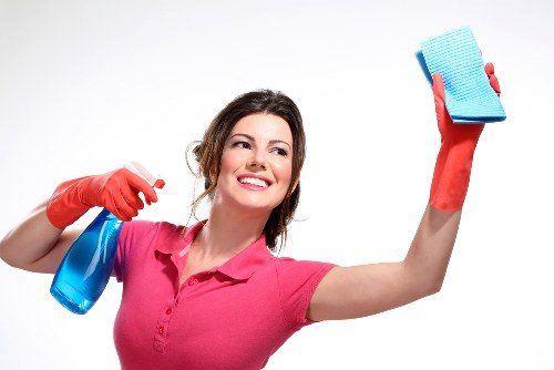 Eco-friendly cleaning solutions for hard floors